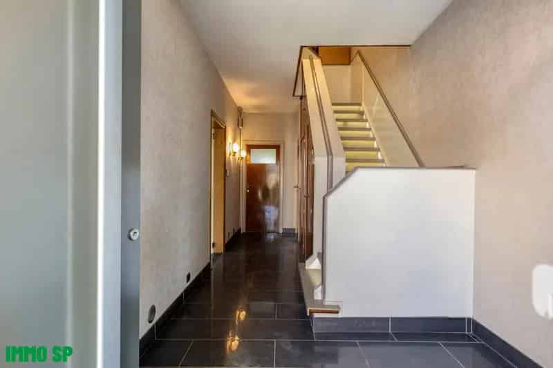 Huis te huur HOB met groene tuin