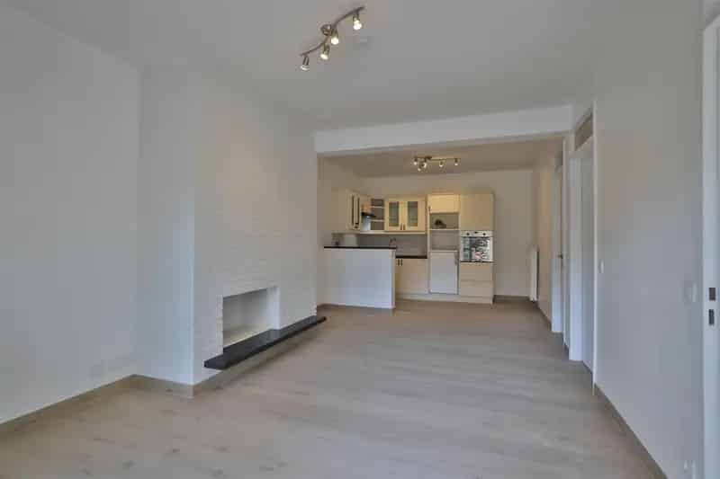 Studio te huur Mortsel - gerenoveerd appartement met tuin