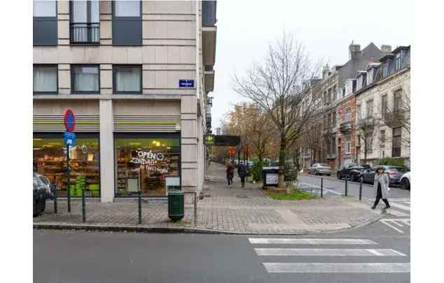 Huur 1 slaapkamer appartement van 54 m² in Brussels