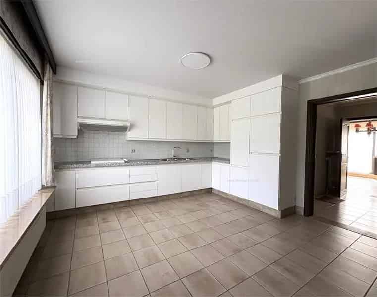 Appartement te huur Torhout 2 slaapkamers garage terras