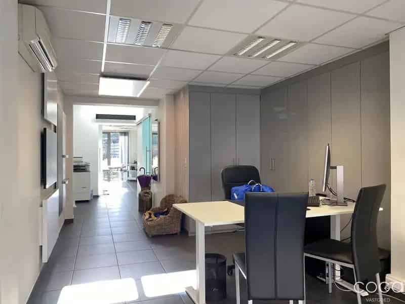Handelshuis met Woonst te Oostmalle - Wonen en Werken Gecombineerd
