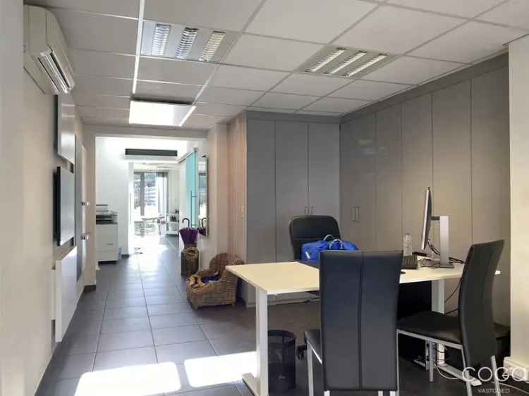 Handelshuis met Woonst te Oostmalle - Wonen en Werken Gecombineerd