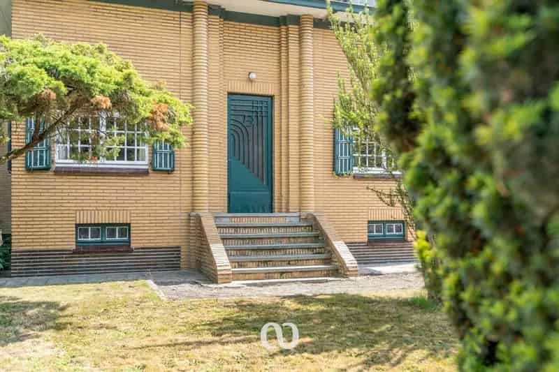 Authentieke Art Deco Villa te Sint Maria Latem met Weilanden
