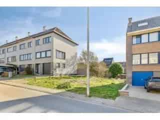 Bouwgrond Halle - Halfopen Bebouwing 3a 38ca