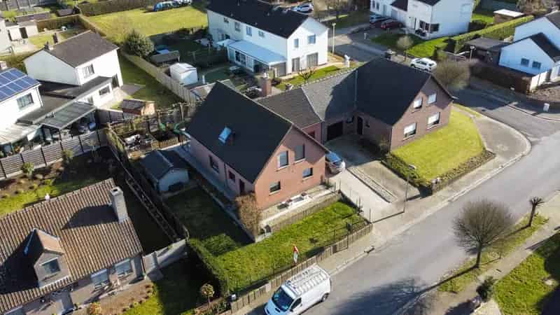 Instapklare gezinswoning Kruishoutem 4 slaapkamers