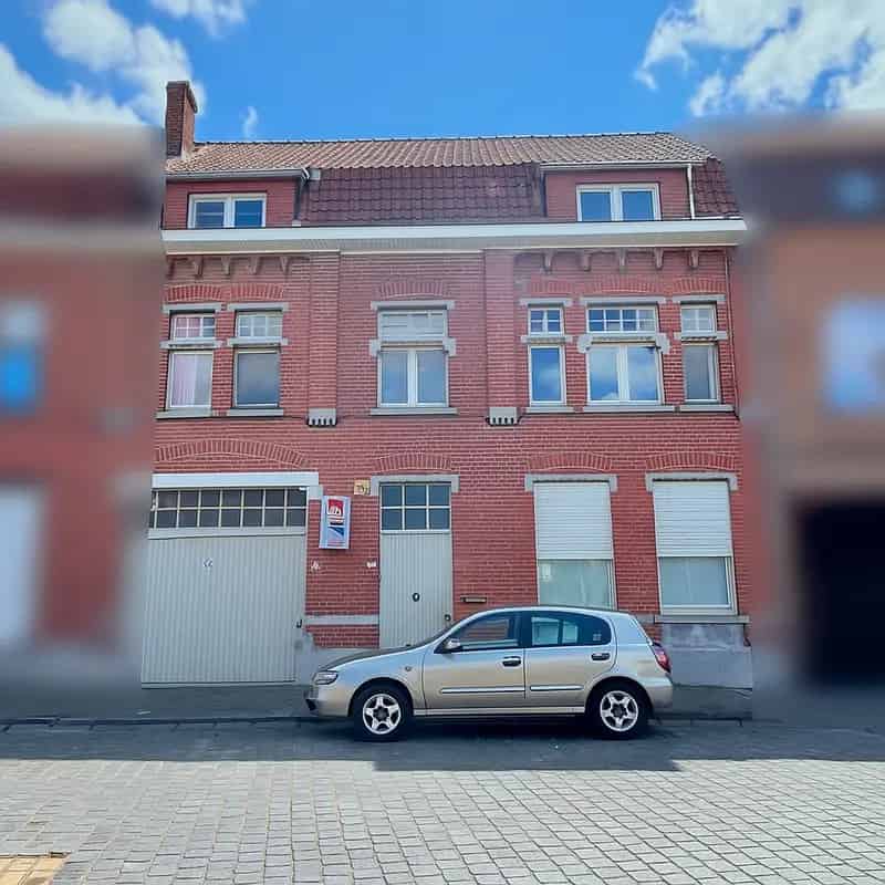Huis te huur: Statige Herenwoning 4-6 slaapkamers Grote Garage Tuin