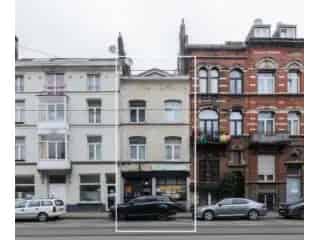 Opbrengstpand Anderlecht 6 Wooneenheden Handel