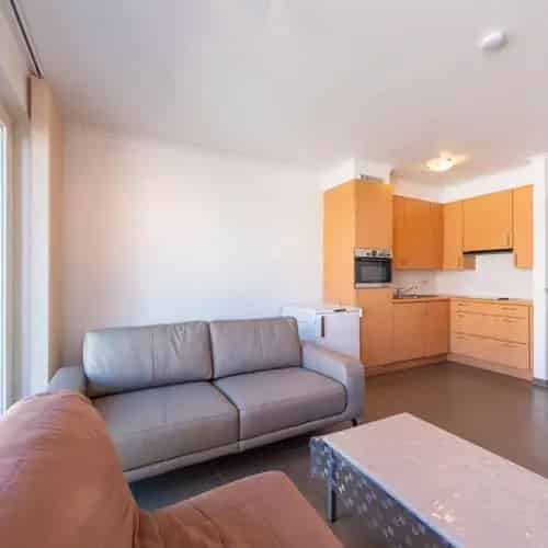 Instapklaar Appartement 2 Slaapkamers Nabij Zeedijk