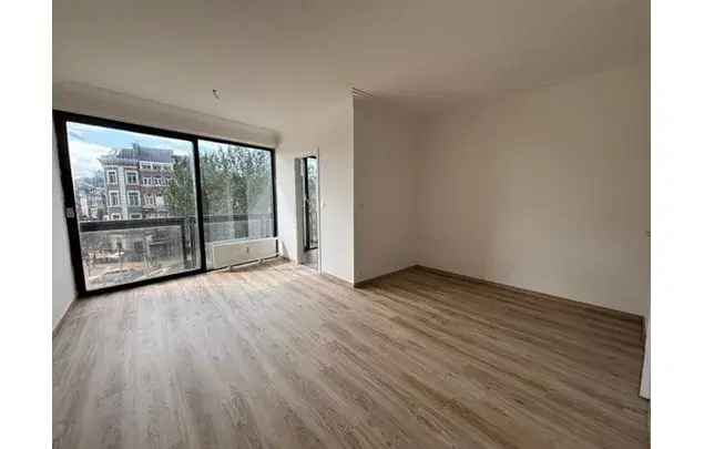 Huur 1 Slaapkamer Appartement 40m² Luik