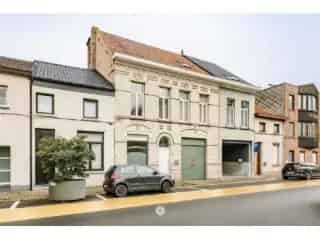 Huis te koop Sint Niklaas met atelier 271m2 4 slaapkamers
