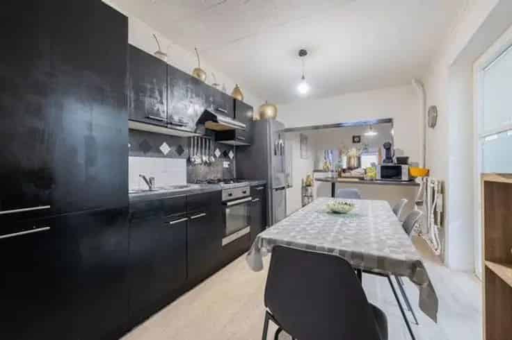 Huis Te Koop 4 slaapkamers Charleroi