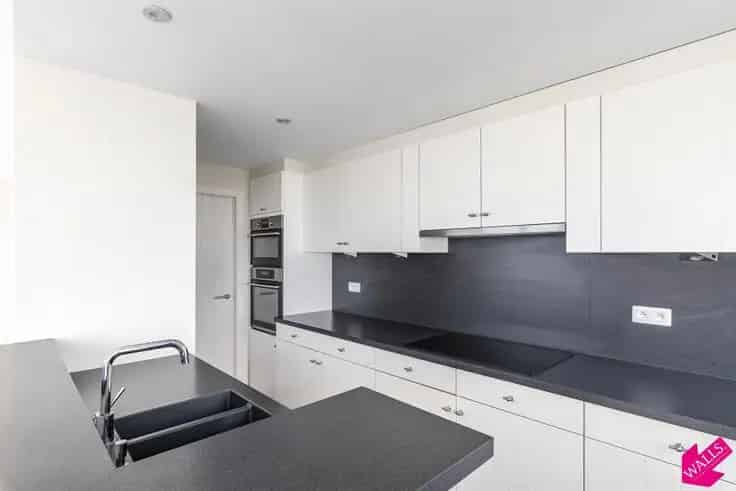 Appartement te Koop Antwerpen - 150m² - 3 Slaapkamers - Uitzicht Haven