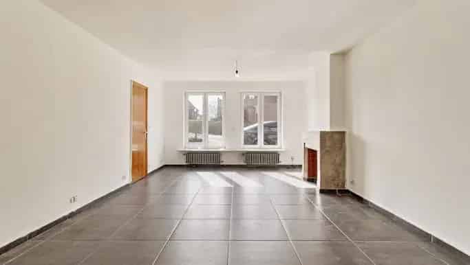 Huis te koop Ooigem: appartement en woning