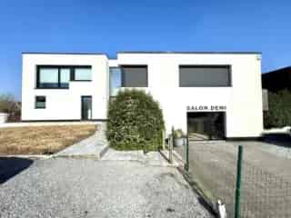 Moderne Villa met Praktijk Anzegem