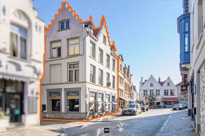 Handelspand met Woonst te koop - Centrum