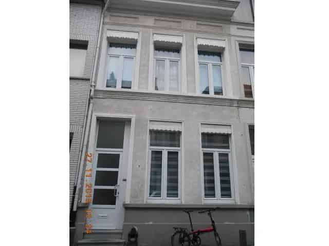 Eengezinswoning Klipstraat 7 1905 gerenoveerd 2000