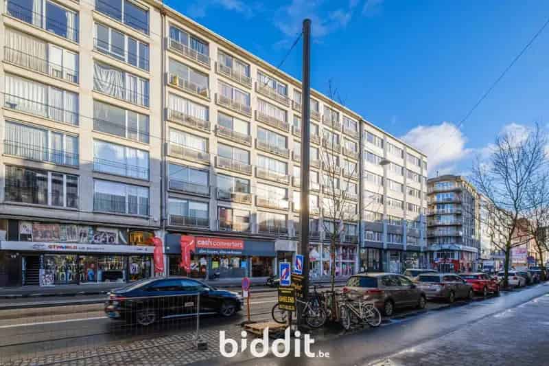 LOT 3 Studio nabij Centraal Station te renoveren