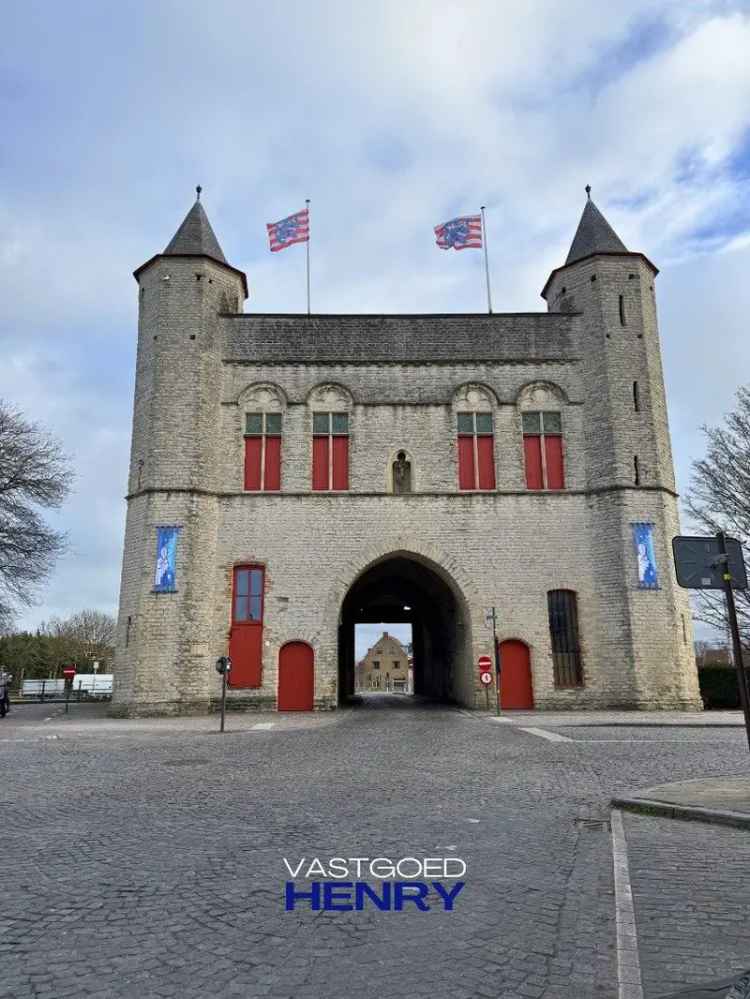 Te koop 3 slaapkamer huis in Seminariekwartier Brugge