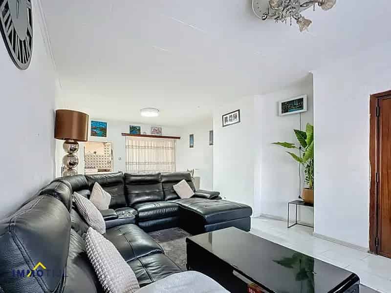 Huis te huur Aalst: 3 slaapkamers, nabij station