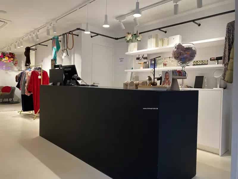 Handelspand te huur Waregem Marktplein