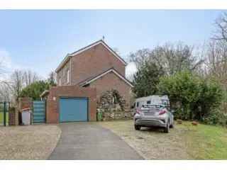 Villa te koop Oudsbergen - Pastorie met tuin, vijver en 4 slaapkamers