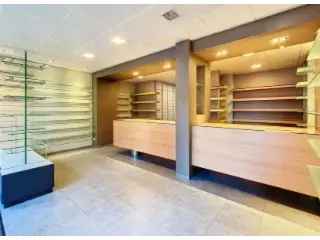 Handelspand te koop Pecq 220m² met Tuin
