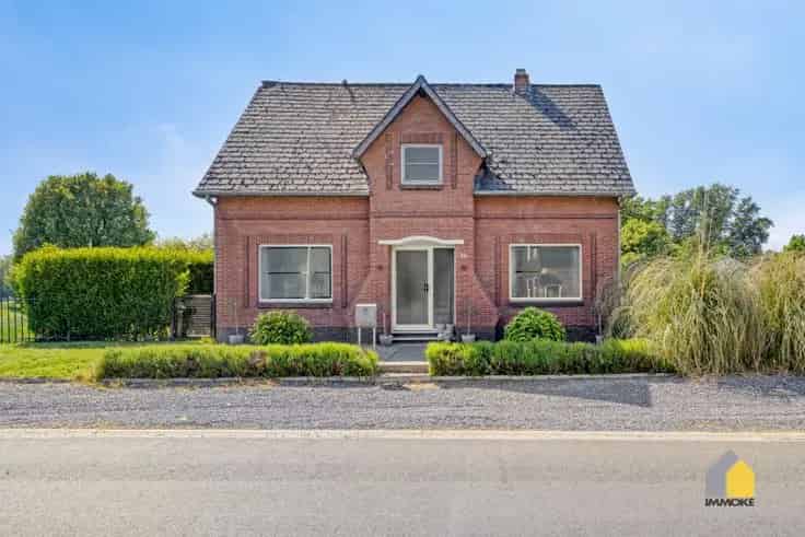 Huis Te Koop 4 slaapkamers  Neeroeteren