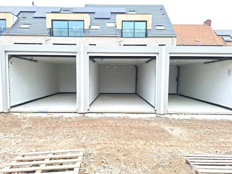 Nieuwbouw Garage Te Huur Woumen Diksmuide