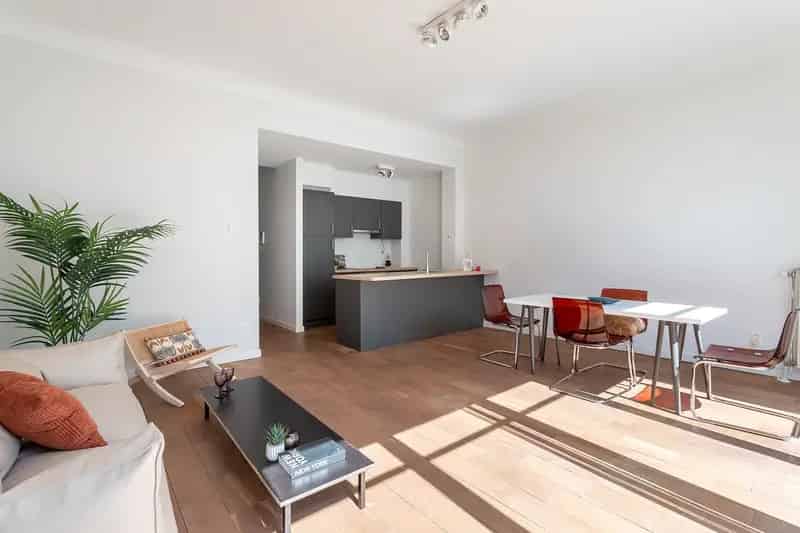 Lichtrijk appartement te koop 2 slaapkamers top locatie