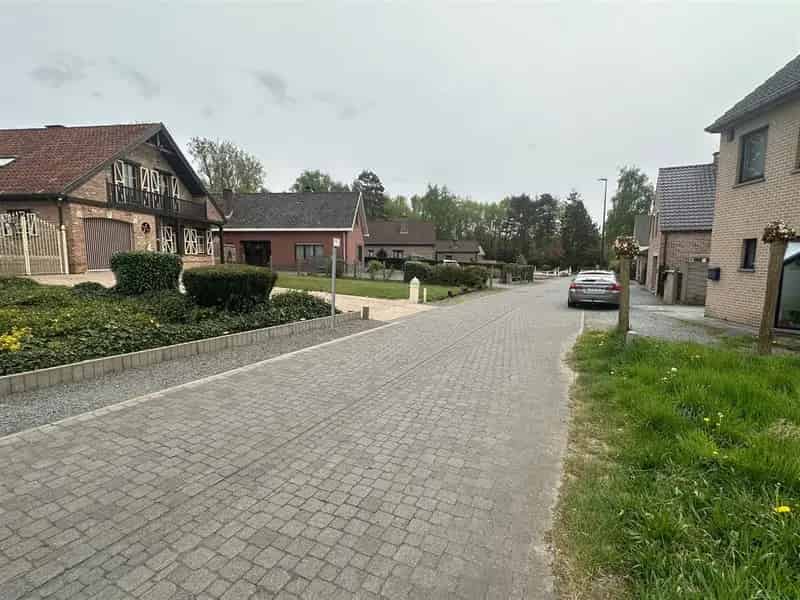 Bouwgrond Halfopen Bebouwing Erembodegem 1734m²