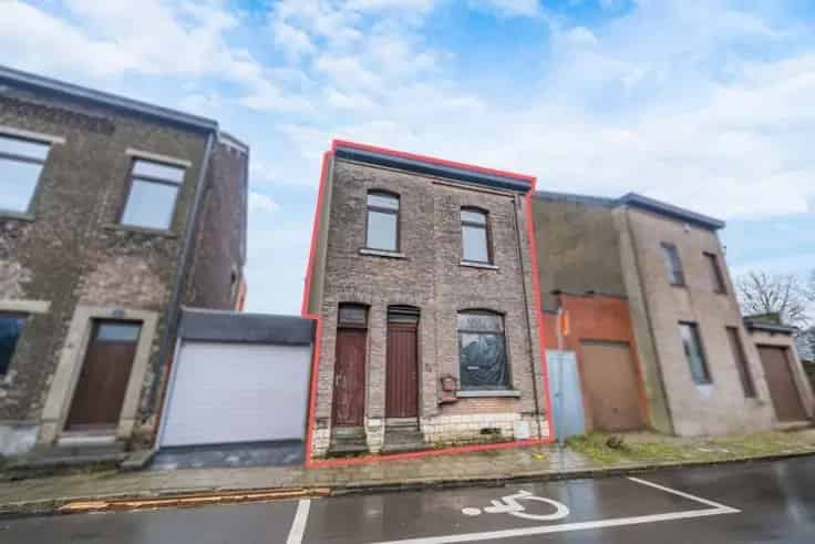 Huis te renoveren 102m² - 2 slaapkamers - tuin - investering