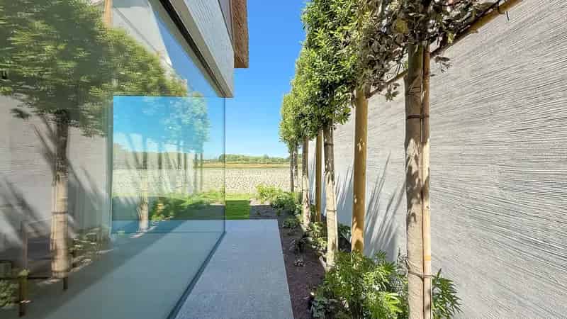 Nieuwbouwvilla te koop: Luxe, ruimte en panoramisch zicht