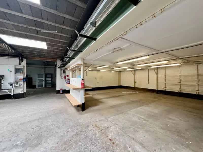 Handelspand Wondelgem 3 slaapkamers Duplexappartement Garage