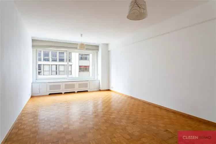Appartement te koop Antwerpen 2 slaapkamers terras