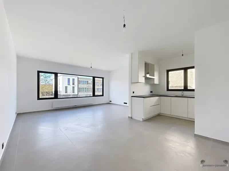 Appartement te koop Brasschaat 2 slaapkamers garage tuin