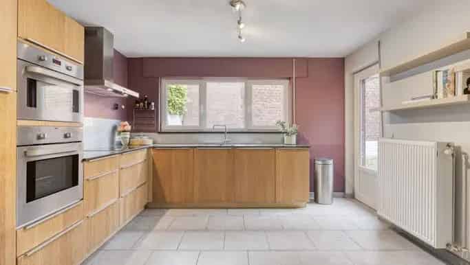 Halfopen Woning te Koop Wilrijk Instapklaar Tuin Garage