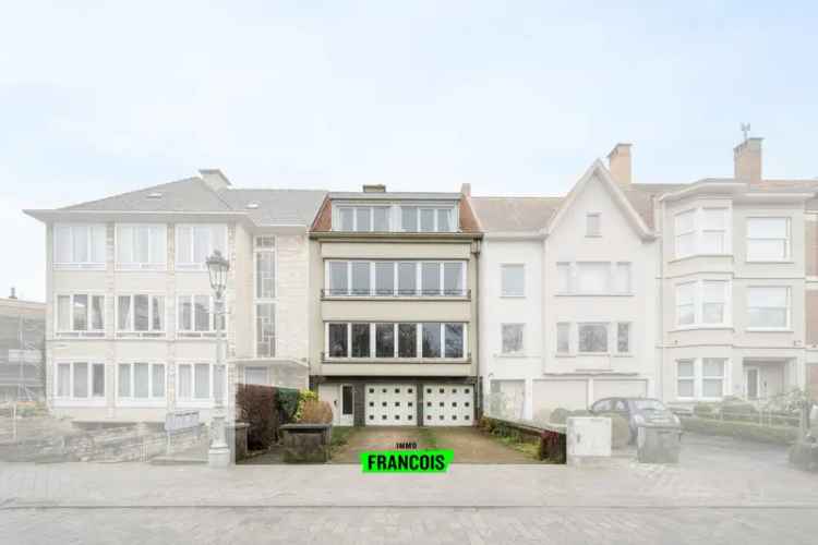 Te Renoveren huis met mogelijkheden in Oostende