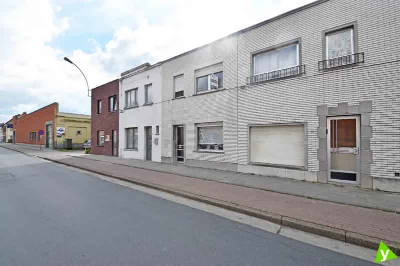 Garage te koop Eeklo Burg Lionel Pussemierstraat