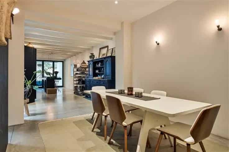 Huis Te Koop Boechout: Ruime woning met karakter