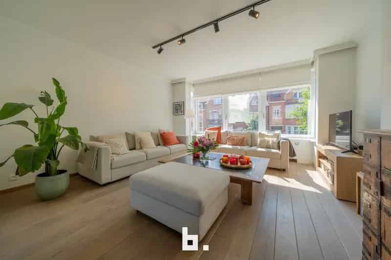 Huis te Koop Christus Koning Brugge Garage Praktijkruimte Tuin
