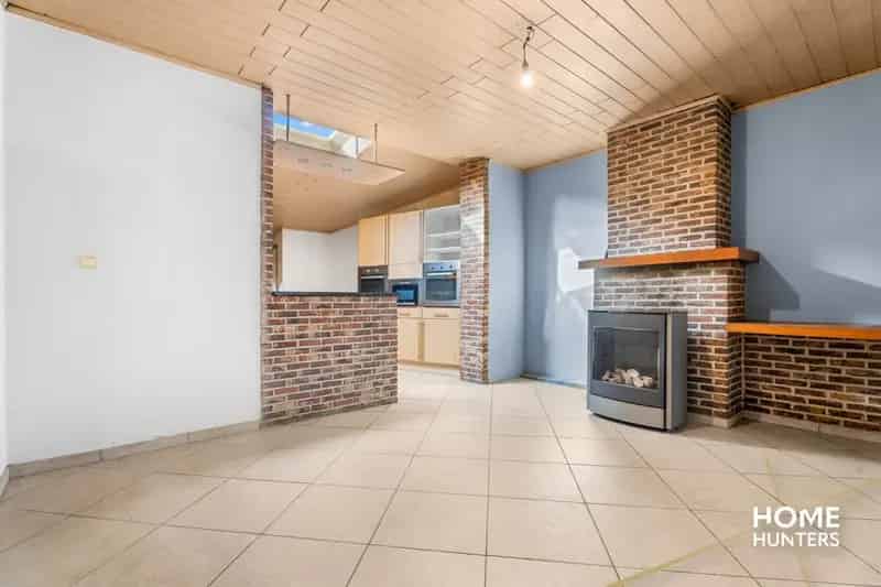 Praktische woning 2 slaapkamers grote tuin Wijtschate