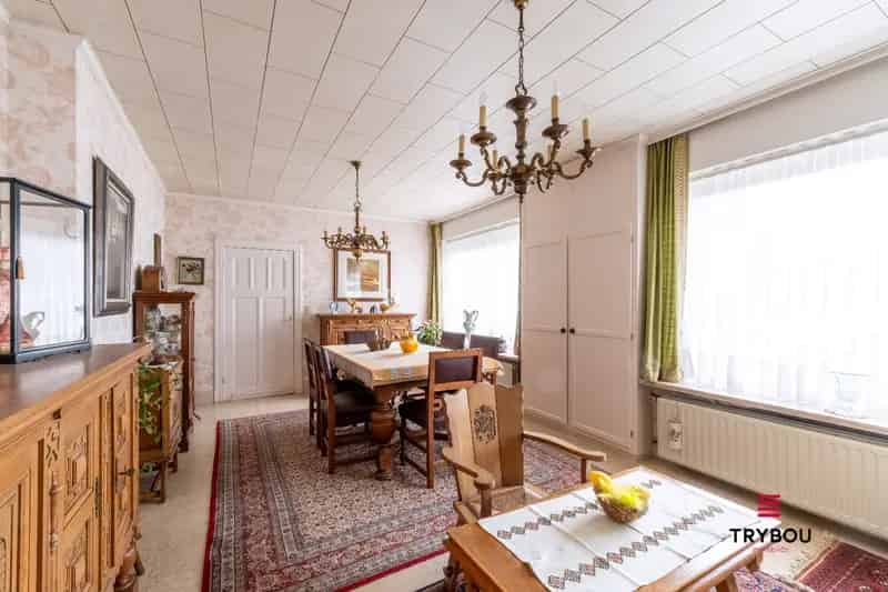 Huis te Koop Kortemark: Ruime gezinswoning voor meerdere generaties