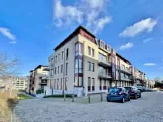 Parking te Huur Sint-Lambrechts-Woluwe Nabij Marcel Thiry