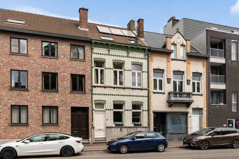 Herenhuis 3 slaapkamers Kapellen tuin autostaanplaats