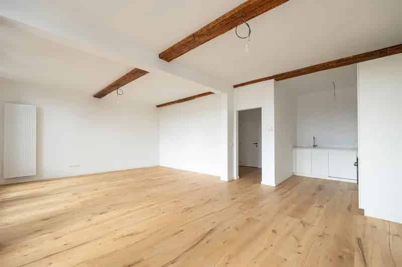 Gerenoveerd Appartement met Dakterras te Lier