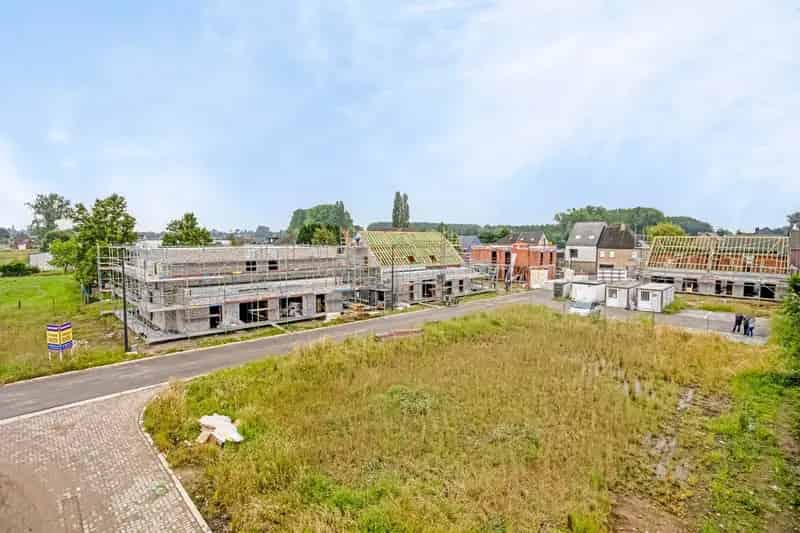 14 Nieuwbouwwoningen te Opwijk