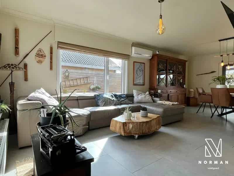 Bungalow te Koop Oostrozebeke