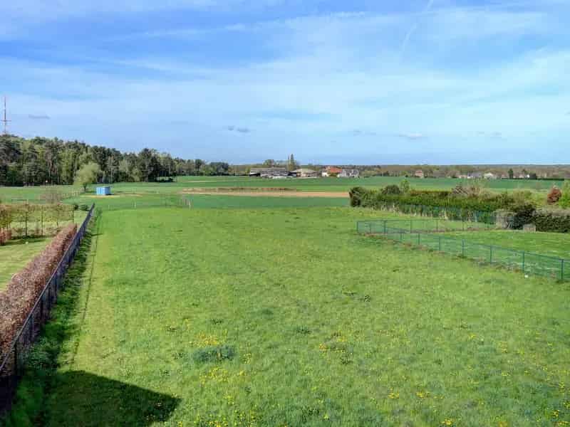 Bouwgrond Ottenburg: Ruime Perceel Nabij GSK en E411
