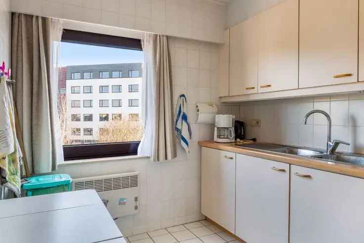 Te koop appartement met 2 slaapkamers in Oostende met zonnig terras