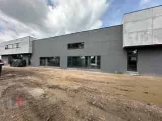 KMO Unit te Koop Moeskroen 188m²